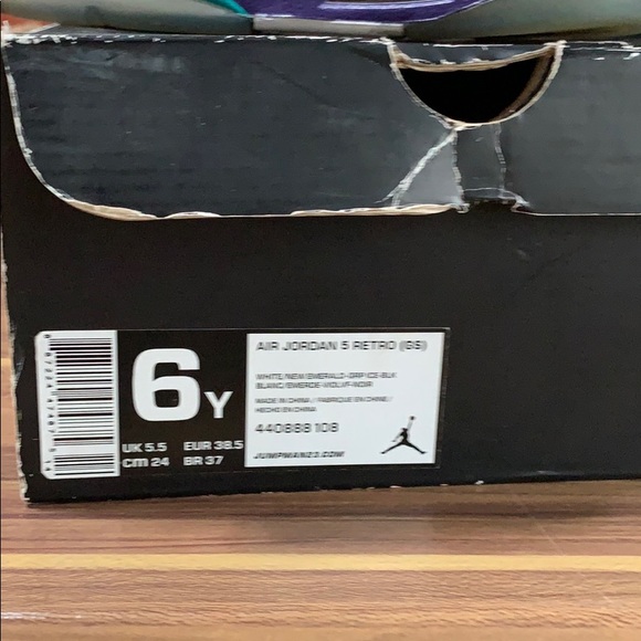 2013 release Jordan Retro Grape 5’s - Picture 4 of 4